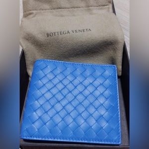 🔥AUTHENTIC 🔥Bottega Veneta Bags | Bottega Veneta Blue wallet & Dust bag.